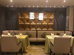 卡座-汇景希尔顿逸林酒店·悦轩中餐厅