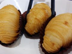 榴莲千丝酥-稻香酒家·34年老字号·港式粤菜(汉街店)