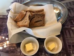 餐前面包-纽约咖啡馆