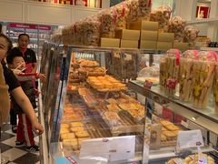 面包甜点陈列柜-味多美蛋糕(梨园店)