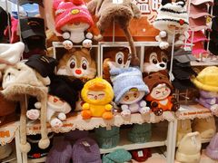 -名创优品(北京新中关购物中心地铁层店)