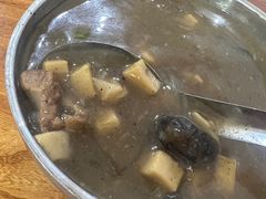 -丁红照水煎包胡辣汤