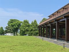 -梁子湖东篱老屋生态庄园