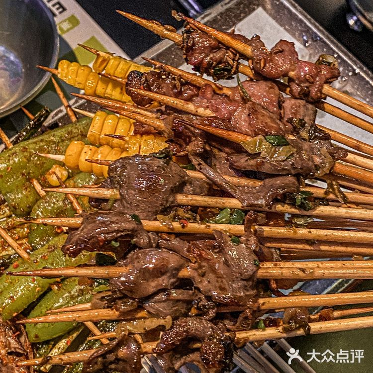 厦门古地石夜宵撸串好去处！还有周末演唱会