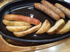 特色烤肠拼盘-萨莉亚意式餐厅(星海广场店)