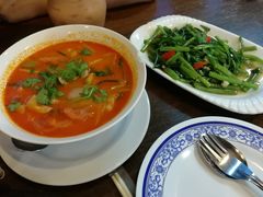 -Dang restaurant (patong phuket)