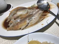 -顺峰海鲜酒楼(省府店)