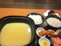 -阿香米线(大唐西市大润发店)