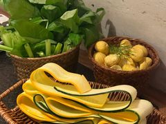 -三出山火锅(南京万象天地店)
