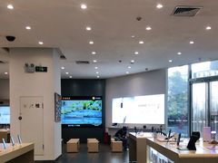 -华为授权体验店(中山公园来福士)
