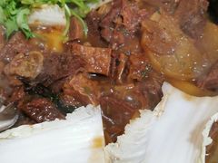 -闯关东牛排牛尾一锅香(海城店)