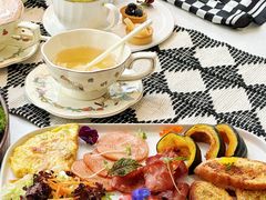 -ins森林童话餐厅coffee&bistro