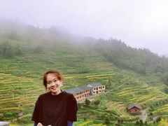 -紫鹊界梯田景区