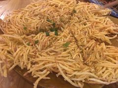 -郑件洋芋饭庄