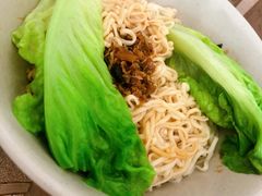 -味为先光明乳鸽(光明总店)