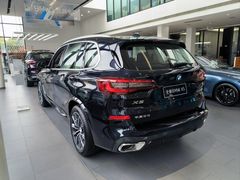 -上海宝信宝马4S店