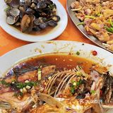 无意中路过的小饭店居然都几好食[调皮]