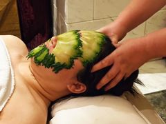 -裕龙汤泉