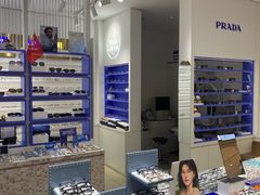 -美式眼镜·授权蔡司.依视路.尼康.豪雅.明月(南翔印象城店)