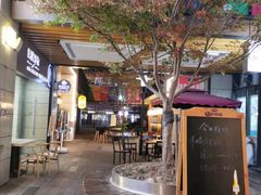 -宝龙城(杭州滨江店)