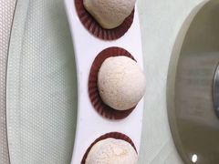 雪山酥皮焗餐包-龙禧渔村酒楼