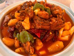 -汗腾格里·风味餐厅(新疆驻京办店)