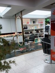 点击看大图 -形象革命造型·护肤Hair Studio