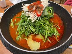 -喇喇排骨火锅·传统韩式脊骨汤(望京西园总店)