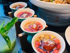 糖油粑粑-凤凰湘语·海派湘菜(浦东旗舰店)