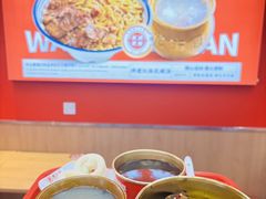 -万方圆拌粉瓦罐汤(恒茂华城店)