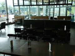 -星巴克臻选(盐城金鹰聚龙湖店)