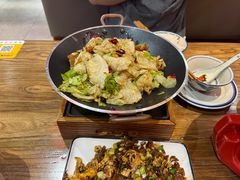 -滴水·湘逢(南汇大学城生活广场店)