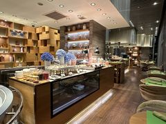 -两咖啡自助餐厅(静安香格里拉酒店)