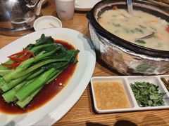 -粥王府 老广传家菜(东关街店)