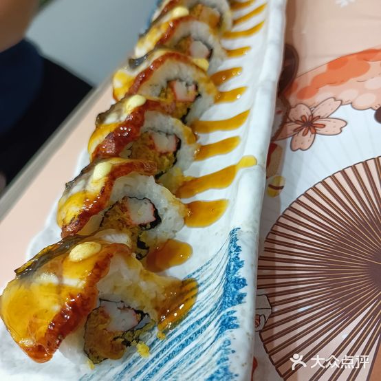 一谷寿司(荣汇时代广场店)