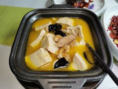 松茸汁烩豆腐-荷风细雨·中国茶宴(碧云店)