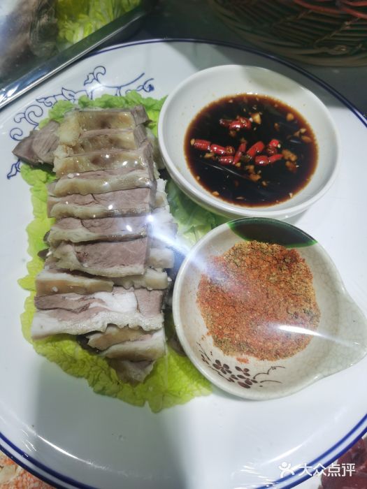 老磨坊羊汤馆手抓羊肉图片