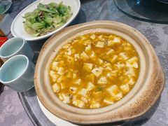 蟹粉豆腐-山外山菜馆(玉泉路店)