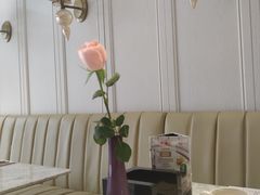 -张爱施法式西餐厅(汉街店)