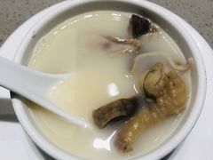 -海底捞火锅(关山保利店)
