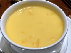杨枝甘露-广州中心皇冠假日酒店·百粤楼
