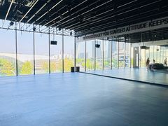 -Z&B Fitness Studio·Gym(前滩L+PLAZA店)