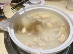 -煲大王猪肚鸡·椰子鸡火锅(红谷滩万达店)