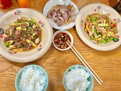 -何永光123鲜牛肉馆(1号店)