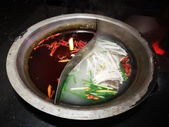 -宽板凳老灶火锅(南礼士路店)