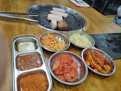 -黑豚黨韩国烤肉料理(悦然时光店)