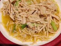 -刘胖子家常菜·蹄花焖藕(兴业店)