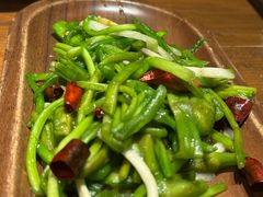 -隔壁老王·家常云南菜(皇冠店)