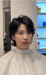 -BULB STUDIO 巴柏明星发型工作室