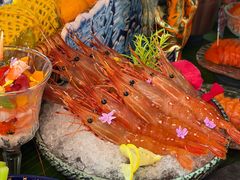-雍容荟帝王蟹活龙虾展台自助(IFS黑金店)